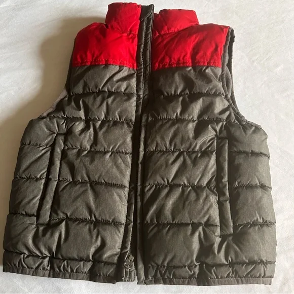 Boys Puffer Vest gap kids zip up jacket coat red and gray size large - Picture 7 of 7